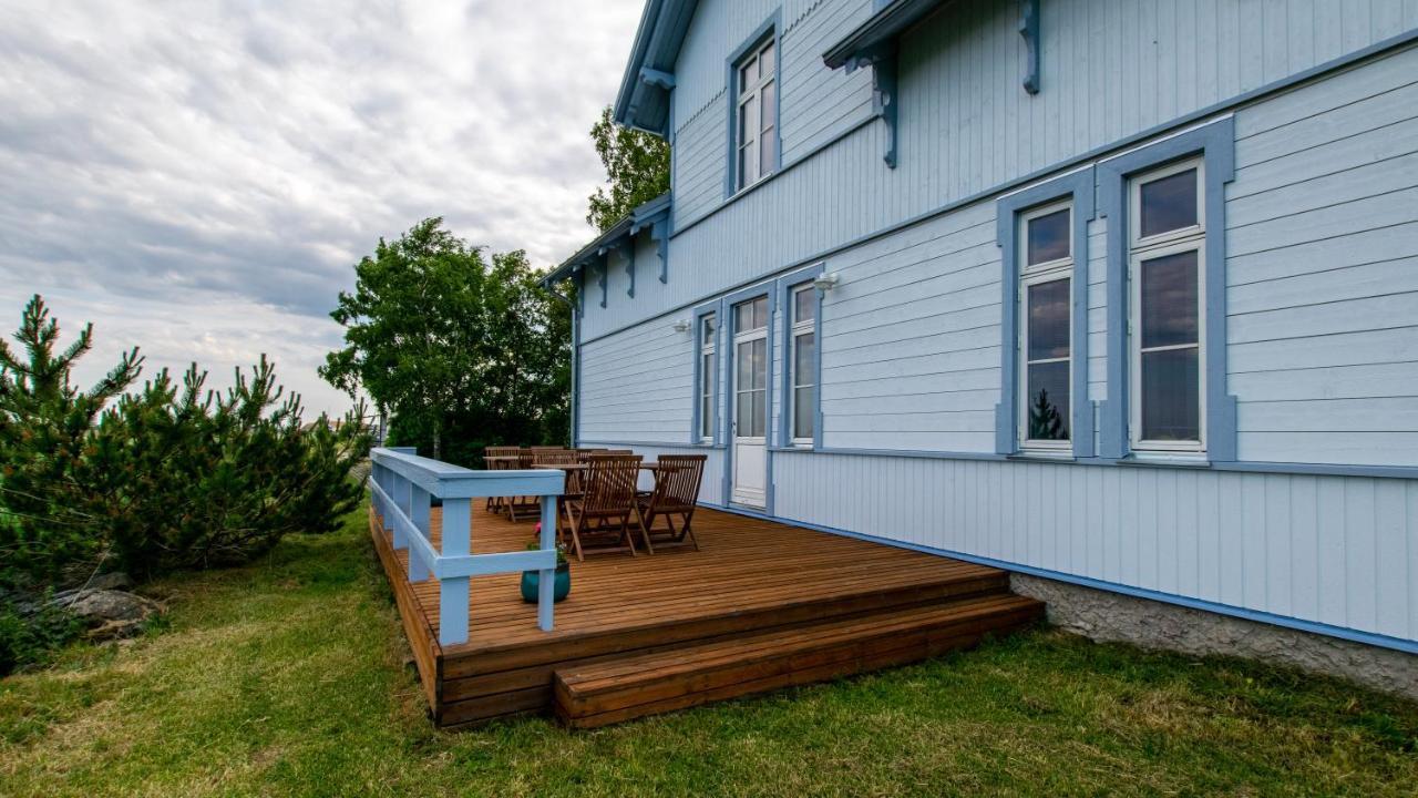 Villa Kuus Solme - Sea View Holiday Home Kuressaare Exterior photo